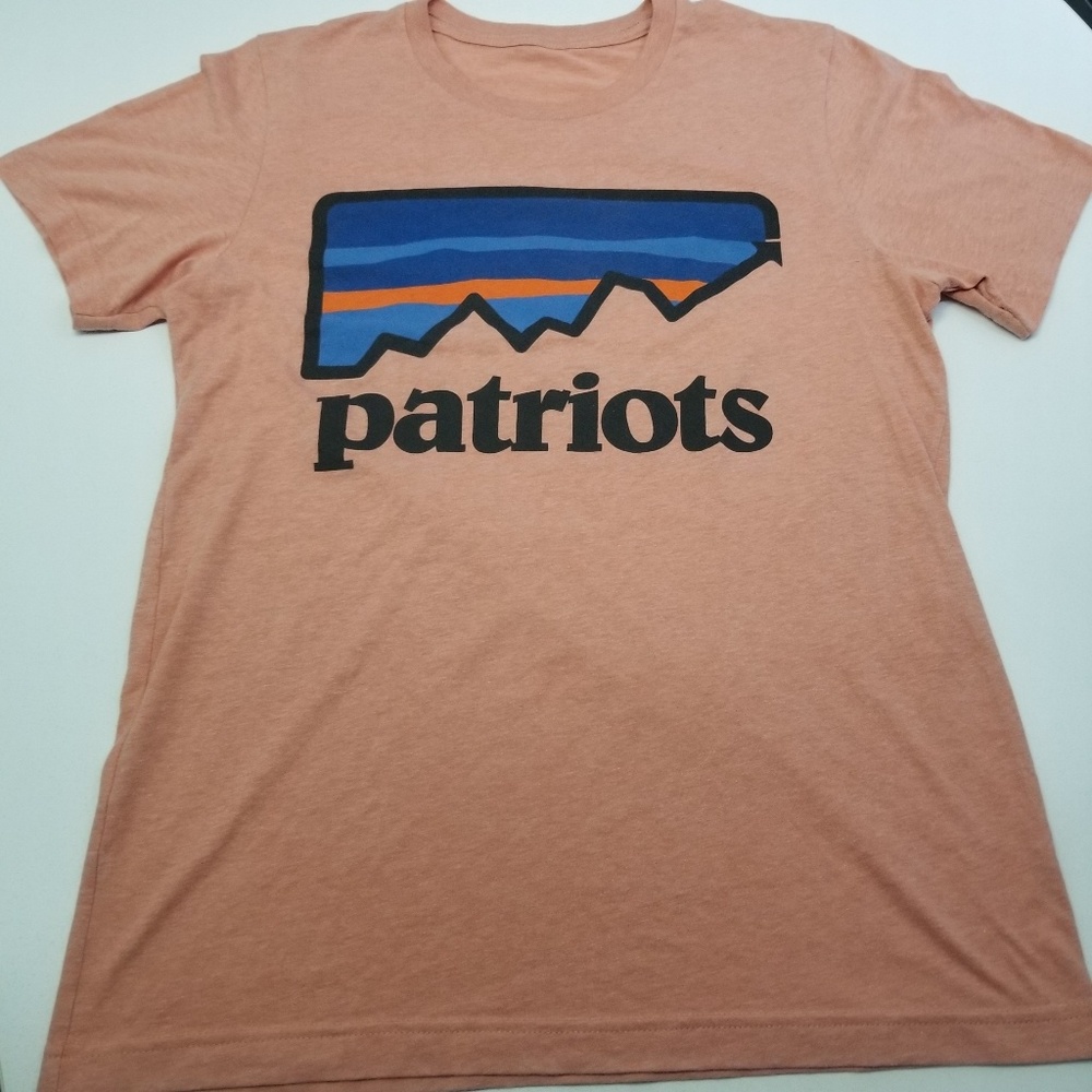 Retro Style Patriots T Shirt